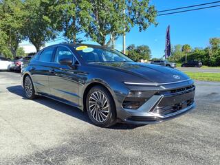 2024 Hyundai Sonata Hybrid for sale in Cocoa FL