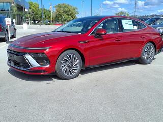 2025 Hyundai Sonata Hybrid for sale in Council Bluffs IA