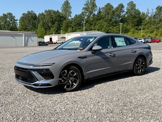 2025 Hyundai Sonata for sale in Mount Hope WV