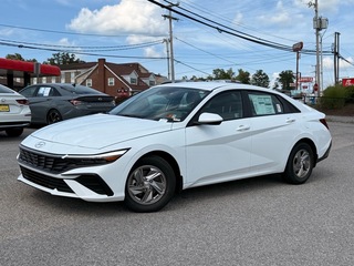 2025 Hyundai Elantra for sale in Mount Hope WV