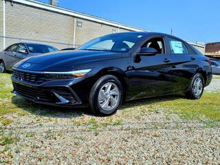 2025 Hyundai Elantra for sale in Uniontown PA
