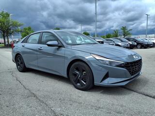 2022 Hyundai Elantra