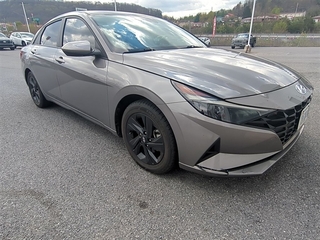 2023 Hyundai Elantra for sale in Mount Hope WV