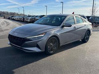 2022 Hyundai Elantra