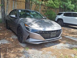 2022 Hyundai Elantra