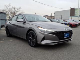 2023 Hyundai Elantra for sale in Jersey City NJ