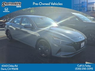 2022 Hyundai Elantra