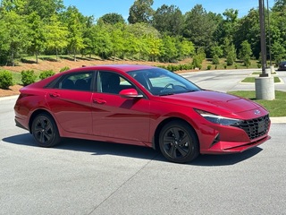 2022 Hyundai Elantra Hybrid