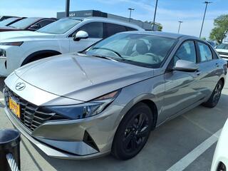 2023 Hyundai Elantra Hybrid for sale in Council Bluffs IA