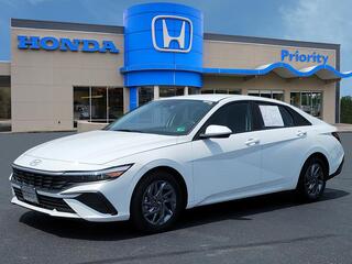 2024 Hyundai Elantra