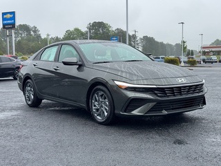 2024 Hyundai Elantra