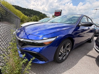 2025 Hyundai Elantra for sale in Mount Hope WV