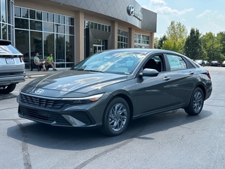 2024 Hyundai Elantra for sale in Florence KY