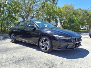 2025 Hyundai Elantra for sale in Cocoa FL