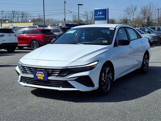 2025 Hyundai Elantra