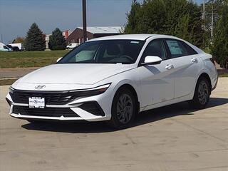 2024 Hyundai Elantra for sale in Peoria IL