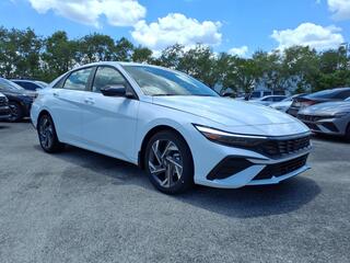 2025 Hyundai Elantra for sale in Cocoa FL