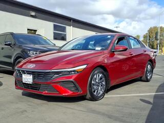 2024 Hyundai Elantra