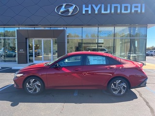 2025 Hyundai Elantra for sale in Columbus MS