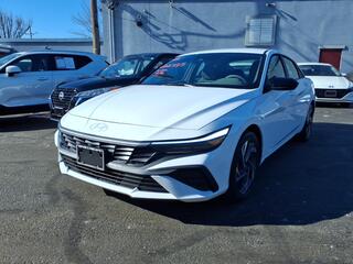 2025 Hyundai Elantra