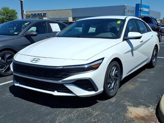 2024 Hyundai Elantra