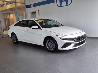 2024 Hyundai Elantra