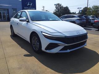 2024 Hyundai Elantra for sale in Parma OH