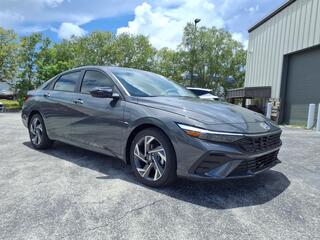2025 Hyundai Elantra for sale in Cocoa FL