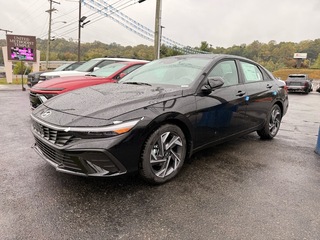 2025 Hyundai Elantra for sale in Mount Hope WV