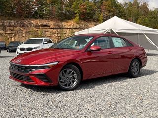 2025 Hyundai Elantra Hybrid for sale in Mount Hope WV