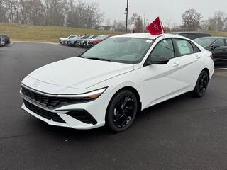 2026 Hyundai Elantra Hybrid for sale in Janesville WI