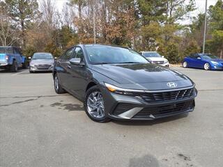 2025 Hyundai Elantra Hybrid for sale in Apex NC