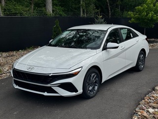 2025 Hyundai Elantra Hybrid for sale in Kansas City MO