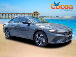 2025 Hyundai Elantra Hybrid