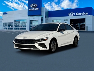 2025 Hyundai Elantra Hybrid for sale in North Haven CT