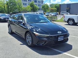 2025 Hyundai Elantra Hybrid for sale in Waldorf MD