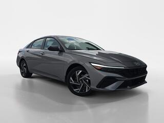 2025 Hyundai Elantra Hybrid for sale in Knoxville TN