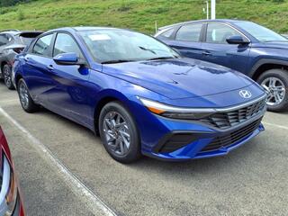 2025 Hyundai Elantra Hybrid for sale in Paola KS