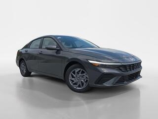 2025 Hyundai Elantra Hybrid for sale in Knoxville TN
