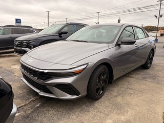 2026 Hyundai Elantra Hybrid for sale in Mount Hope WV