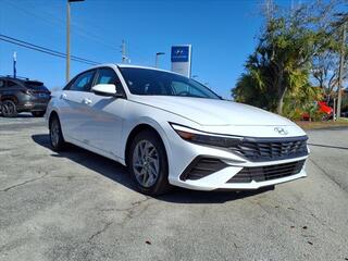 2025 Hyundai Elantra Hybrid for sale in Cocoa FL