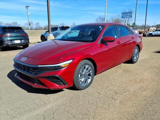 2025 Hyundai Elantra Hybrid for sale in Batesville MS