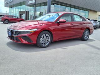 2024 Hyundai Elantra Hybrid