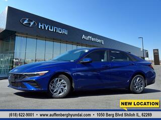 2025 Hyundai Elantra Hybrid