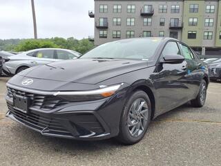2025 Hyundai Elantra Hybrid for sale in Arlington MA