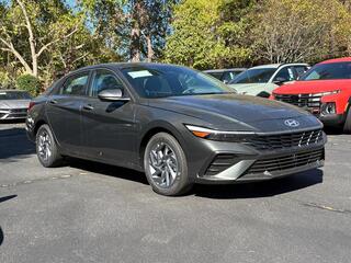2025 Hyundai Elantra Hybrid for sale in Asheville NC