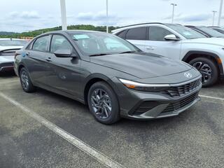 2025 Hyundai Elantra Hybrid for sale in Paola KS
