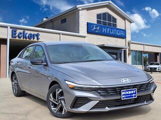 2025 Hyundai Elantra Hybrid for sale in Denton TX