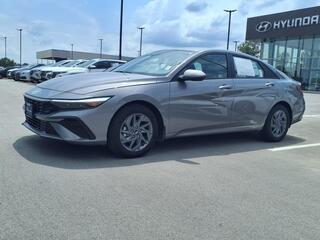 2024 Hyundai Elantra Hybrid for sale in Council Bluffs IA