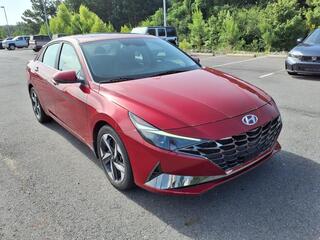 2022 Hyundai Elantra